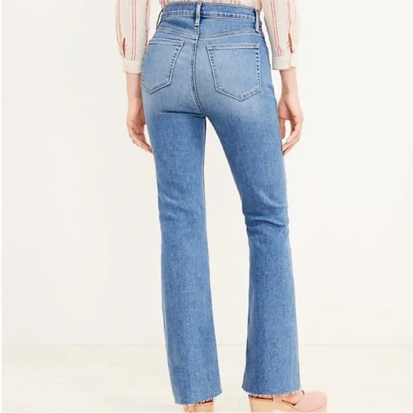 Loft The Slim Flare High Rise Raw Hem Jeans 30 10 made & loved boho trendy - Picture 2 of 16